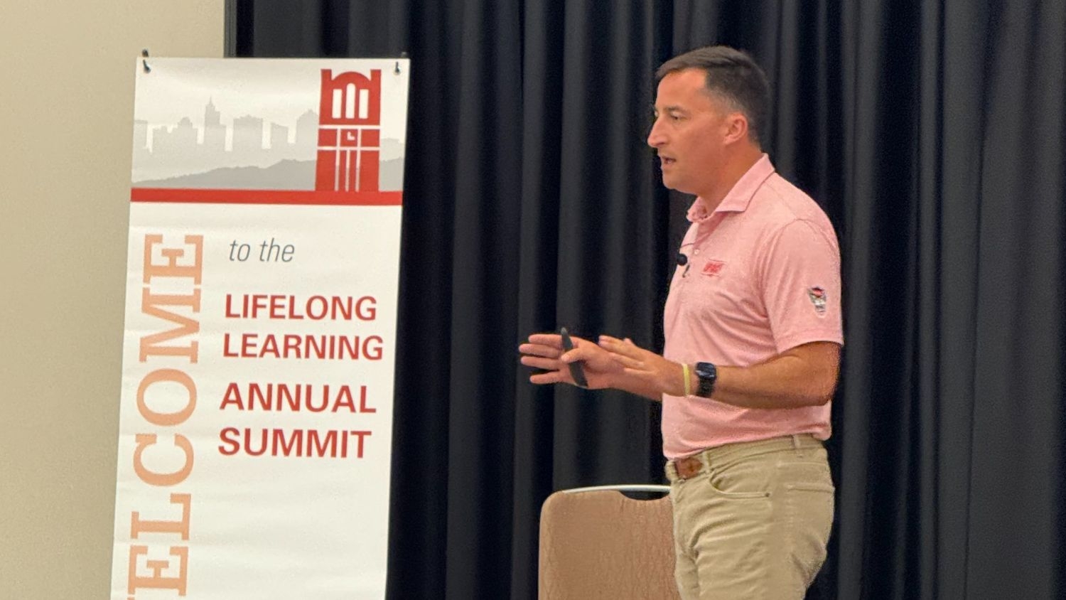 Chris Vurnakes speaks at Lifelong Learning Summit